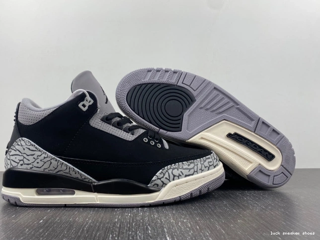 Reps LUCY WMNS 3 Off Jordan Air Noir CK9246-001 0704